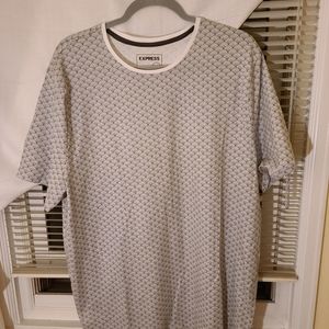 Express Moisture Wicking Shirt Size XL